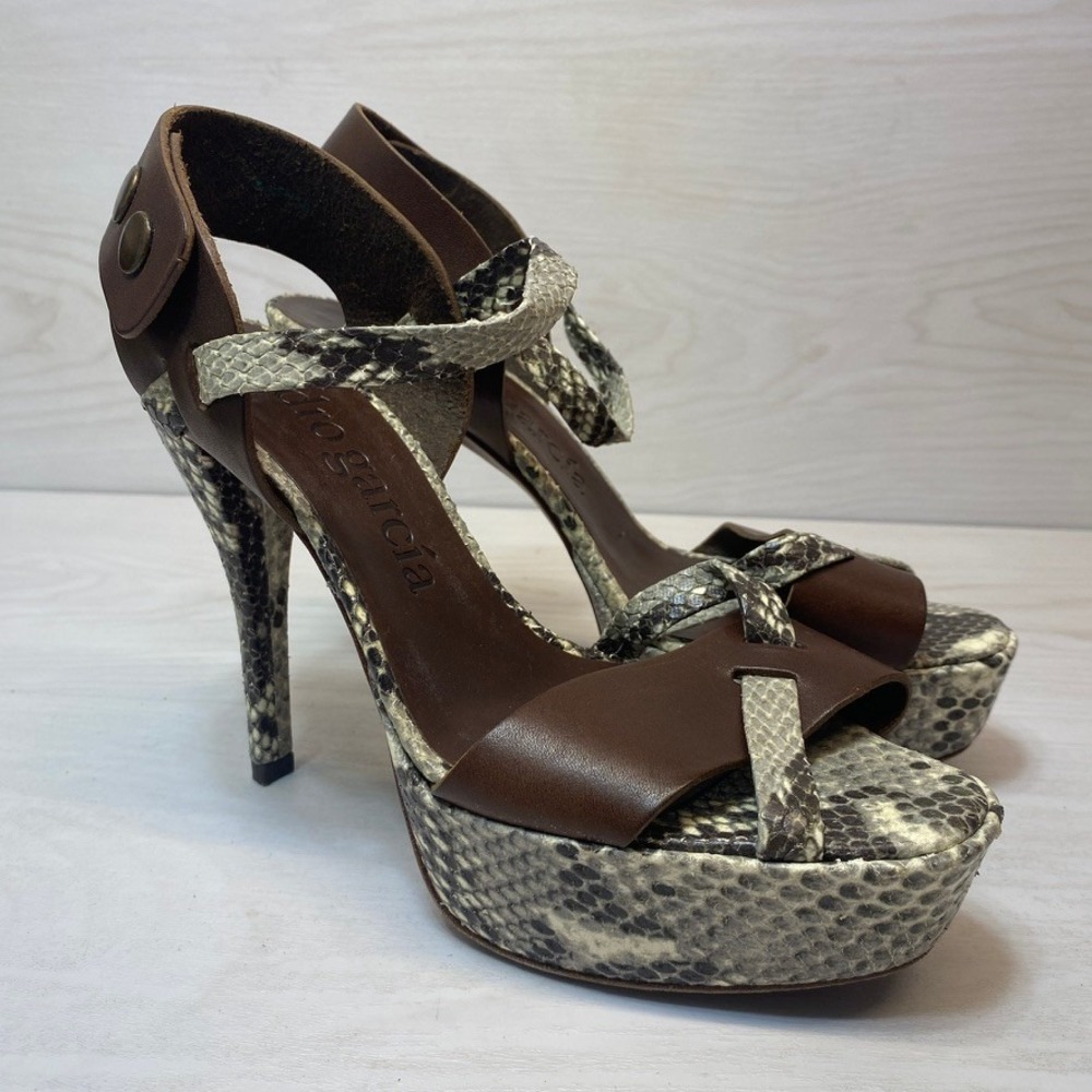 Pedro Garcia Womens 38 Platform Sandals Stiletto Snakeskin Leather Spain Heel